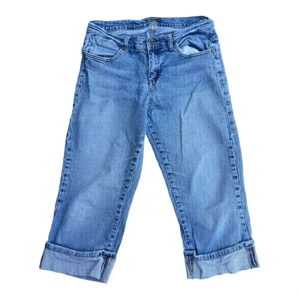 Sweet Vibes Capri Jeans. Size 9